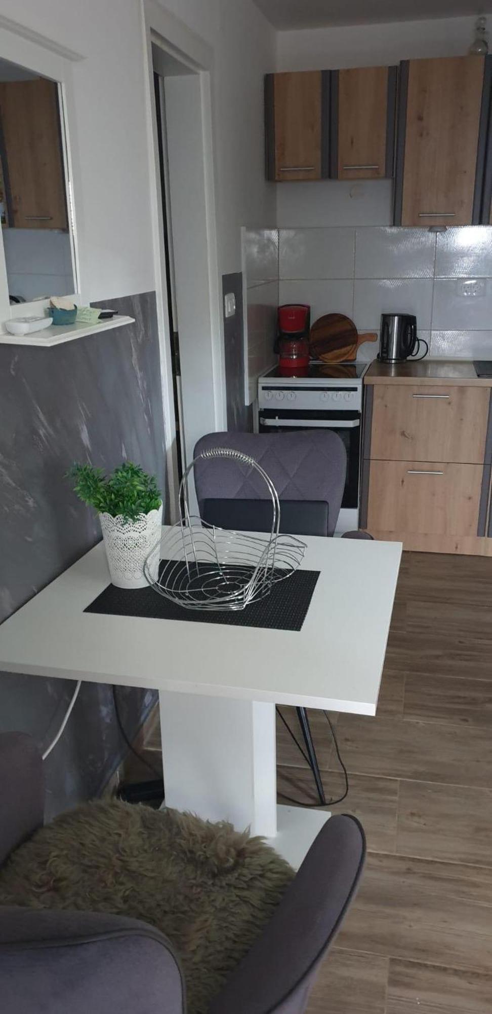 Apartment Jessy Crikvenica Exteriör bild
